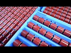 Kondensator Genggam Pintu Tegangan Tinggi Kondensator Esr Rendah Digunakan Untuk Kondensator Mikrowave