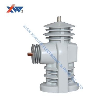 15 / 27kV tertanam tiang outdoor Recloser Epoxy Pole Unit Keandalan Tinggi Dan Umur Panjang